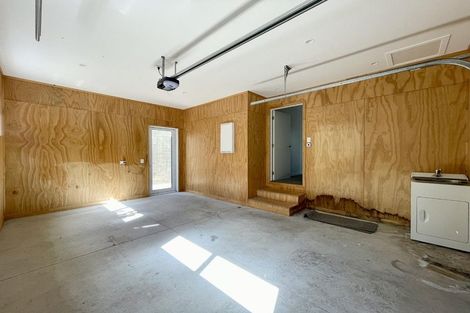 Photo of property in 175a Tukapa Street, Westown, New Plymouth, 4310