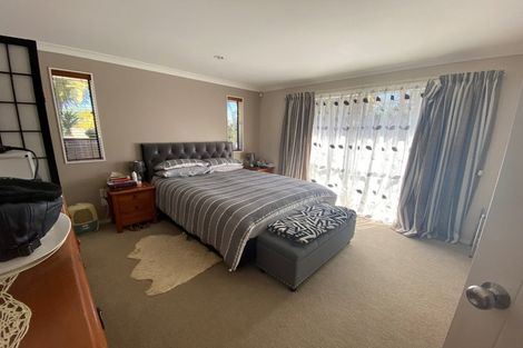 Photo of property in 48 Senator Drive, Manurewa, Auckland, 2105