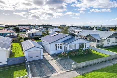 Photo of property in 16 Foyle Street, Oamaru North, Oamaru, 9400