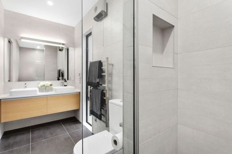 Photo of property in 15b Garden Road, Merivale, Christchurch, 8014