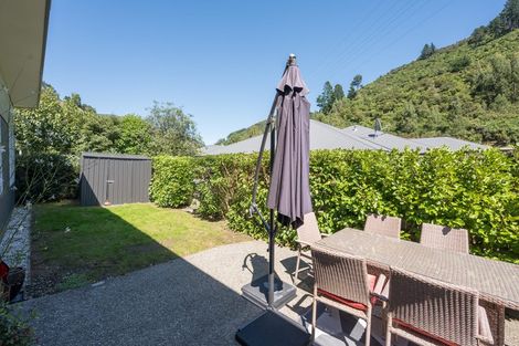 Photo of property in 3 Sugar Loaf Place, The Brook, Nelson, 7010