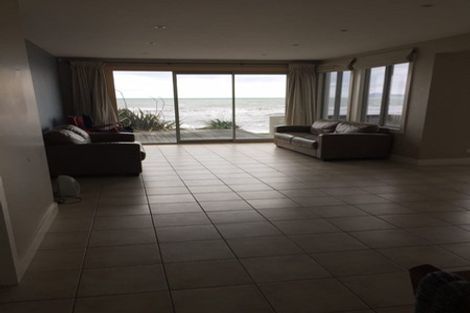 Photo of property in 126 The Parade, Paekakariki, 5034