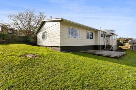 Photo of property in 9a Ballantrae Place, Highlands Park, New Plymouth, 4312