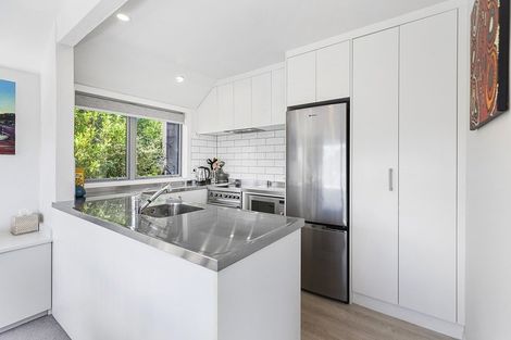 Photo of property in 23a Nottingham Street, Karori, Wellington, 6012