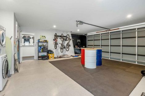 Photo of property in 14 Harding Drive, Papamoa Beach, Papamoa, 3118