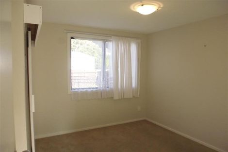 Photo of property in 1 Avon Street, Waterloo, Lower Hutt, 5011