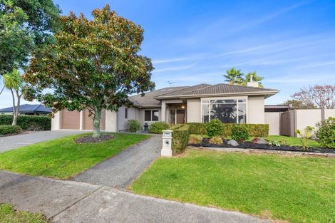 Photo of property in 35 Santa Cruz Drive, Papamoa Beach, Papamoa, 3118