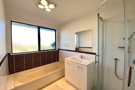 Photo of property in 11b Princess Maria Place, Massey, Auckland, 0614