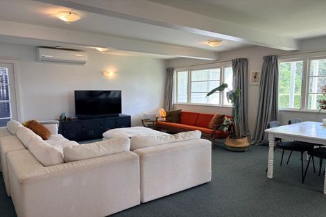 Photo of property in 45 Glen Road, Stanley Point, Auckland, 0624