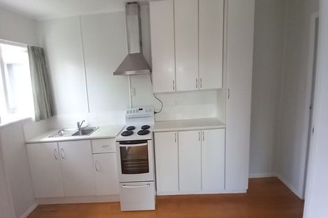 Photo of property in 512 Te Atatu Road, Te Atatu Peninsula, Auckland, 0610