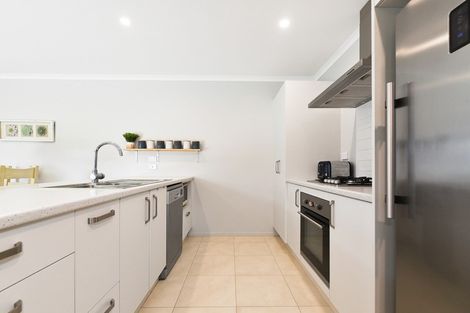 Photo of property in 28 Probert Crescent, Chartwell, Hamilton, 3210