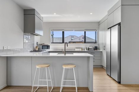 Photo of property in 51 Cotula Way, Papamoa Beach, Papamoa, 3118