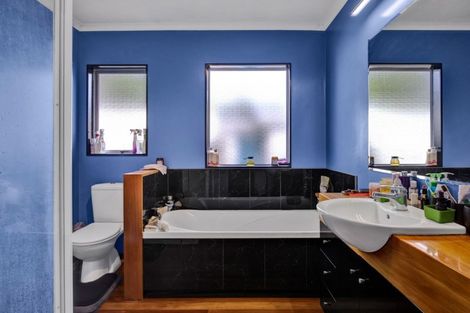 Photo of property in 40b Fitzroy Road, Fitzroy, New Plymouth, 4312