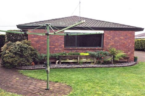 Photo of property in 33 Admiral Crescent, Flagstaff, Hamilton, 3210