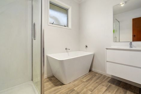 Photo of property in 216 Frankley Road, Frankleigh Park, New Plymouth, 4310