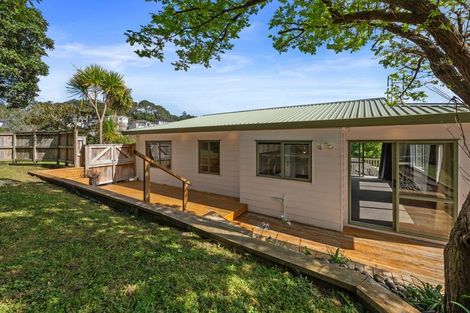 Photo of property in 121b Sunnyside Road, Sunnyvale, Auckland, 0612