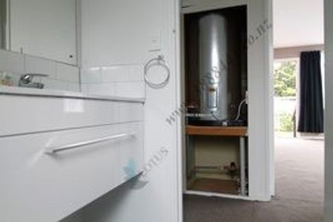 Photo of property in 4/42 Mathesons Road, Phillipstown, Christchurch, 8011