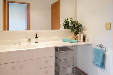 Photo of property in 21 Highcrest Heights, Westmorland, Christchurch, 8025