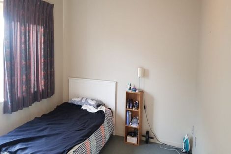 Photo of property in 10 Bridgefield Crescent, Flat Bush, Auckland, 2016