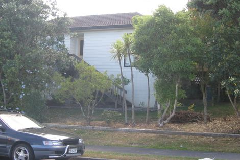 Photo of property in 1/17 Heathglen Place, Bayview, Auckland, 0629