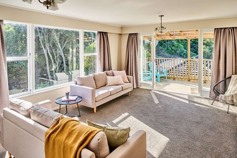 Photo of property in 22 Angell Street, Johnsonville, Wellington, 6037