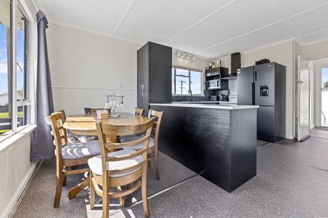 Photo of property in 57 Durham Street, Hampden, 9410