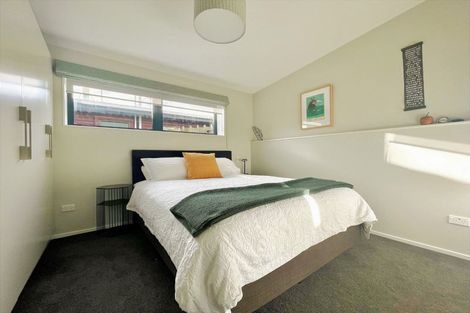 Photo of property in 137a Nevay Road, Miramar, Wellington, 6022