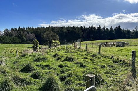 Photo of property in 140 Three Mile Hill Road, North Taieri, 9076