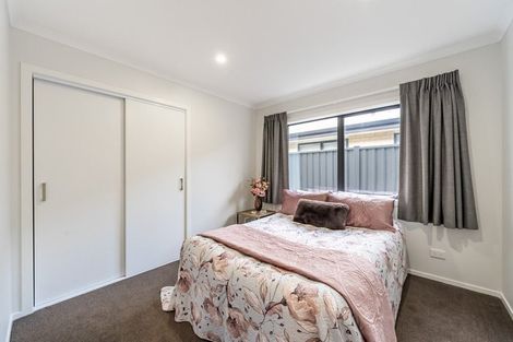 Photo of property in 34 Castletown Street, Wallaceville, Upper Hutt, 5018