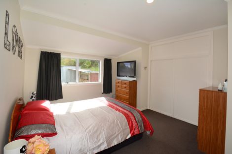 Photo of property in 126 Mornington Road, Kenmure, Dunedin, 9011