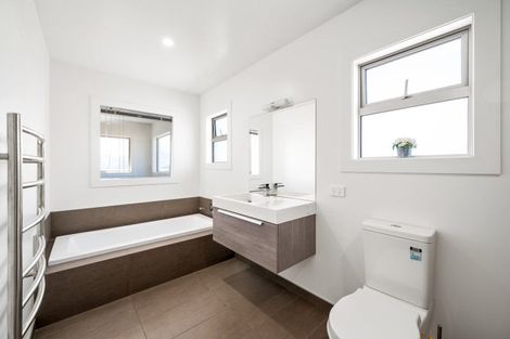 Photo of property in 6 Bovett Place, Wanaka, 9305