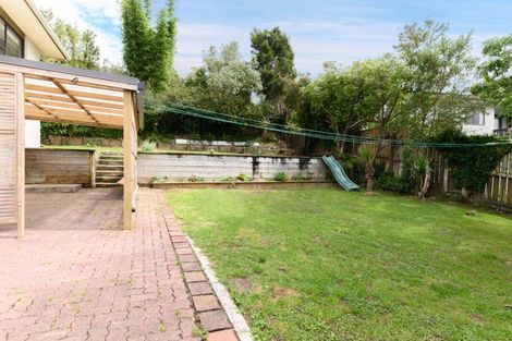 Photo of property in 7 Valdese Rise, Browns Bay, Auckland, 0630