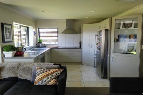 Photo of property in 102a Pah Road, Papatoetoe, Auckland, 2025