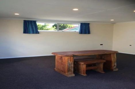 Photo of property in 16 Towai Street, Inglewood, 4330