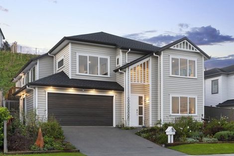 Photo of property in 134 Arran Point Parade, Orewa, 0931