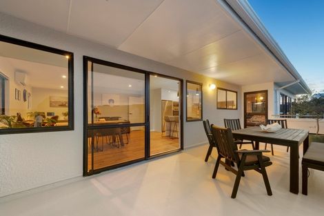 Photo of property in 9 Seaway Terrace, Otumoetai, Tauranga, 3110