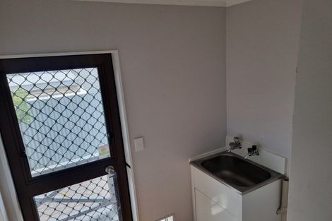 Photo of property in 2/32 Spriggs Crescent, Greenmeadows, Napier, 4112