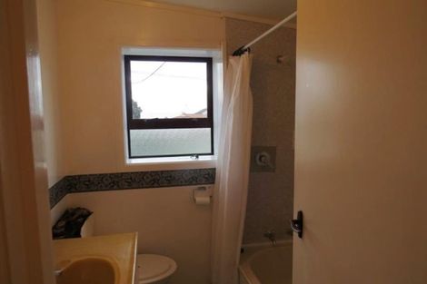 Photo of property in 35 Young Street, New Plymouth, 4310