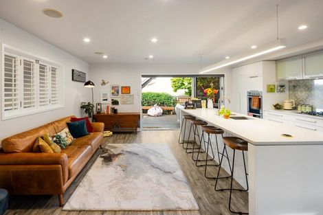 Photo of property in 5 Marnane Terrace, St Andrews, Hamilton, 3200