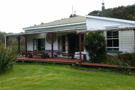 Photo of property in 839 Collingwood-puponga Main Road, Collingwood, 7073