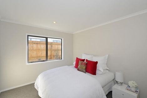 Photo of property in 89 Riverstone Drive, Riverstone Terraces, Upper Hutt, 5018