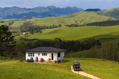 Photo of property in 697 Maungatawhiri Road, Raglan, 3295