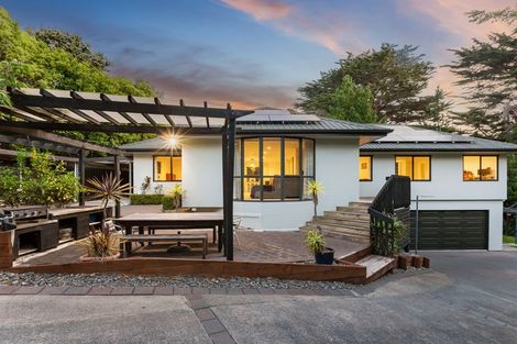 Photo of property in 4 Joseph Banks Drive, Whitby, Porirua, 5024