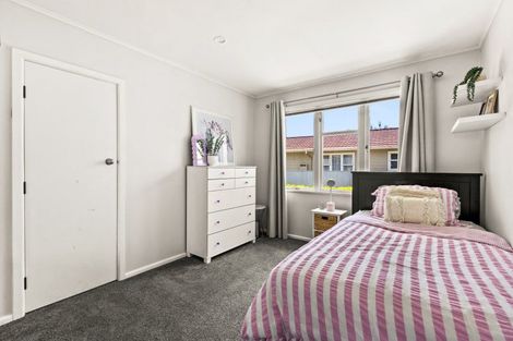 Photo of property in 21 Bill Hercock Street, Pirimai, Napier, 4112