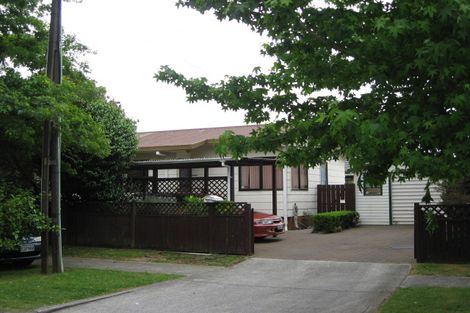 Photo of property in 11 Waiari Road, Conifer Grove, Takanini, 2112