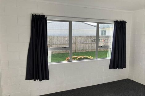 Photo of property in 15 Madill Street, Tuakau, 2121
