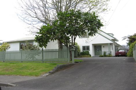 Photo of property in 4 Coleman Avenue, Herald Island, Auckland, 0618