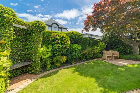 Photo of property in 33 Mcdougall Avenue, St Albans, Christchurch, 8014