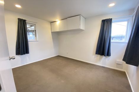 Photo of property in 64 Manuka Road, Glenfield, Auckland, 0629