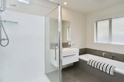 Photo of property in 8 Churchill Drive, Rangiora, 7400